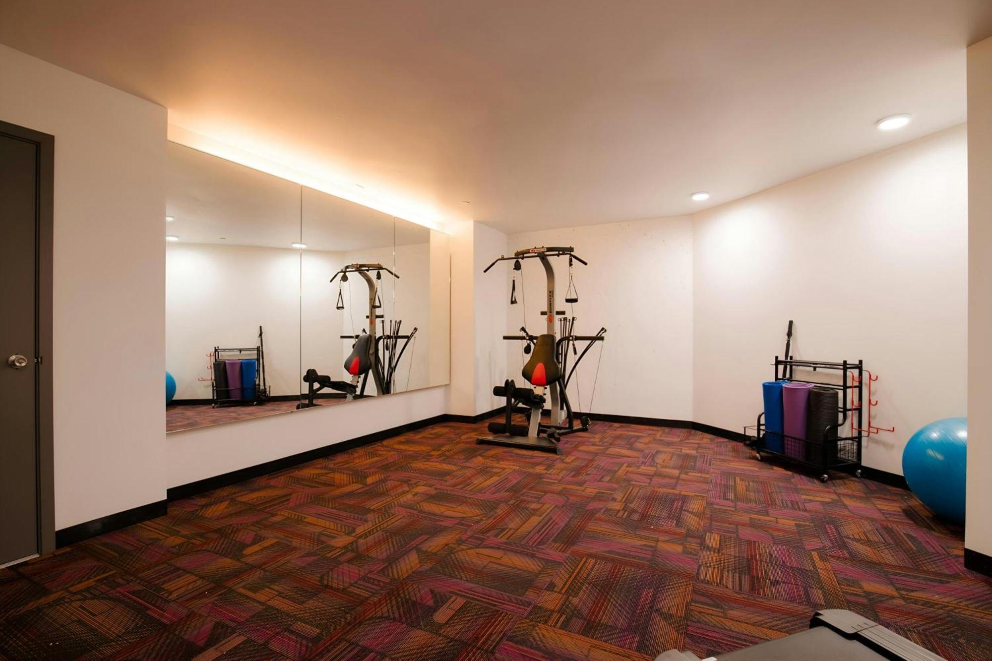 Sonder By Marriott Bonvoy Pivot Apartments Capitol Hill シアトル エクステリア 写真