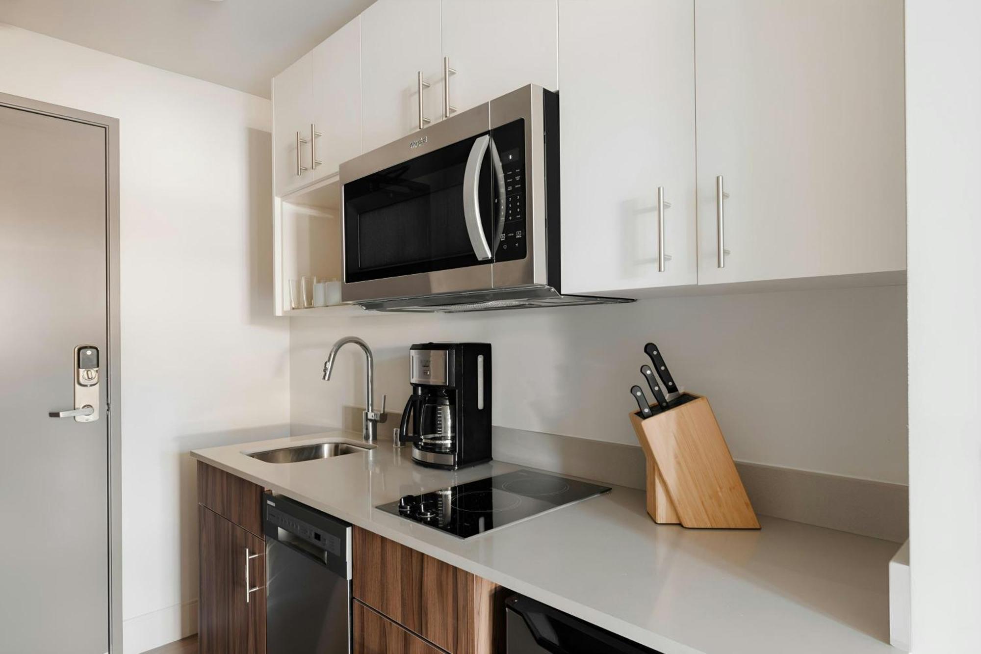 Sonder By Marriott Bonvoy Pivot Apartments Capitol Hill シアトル エクステリア 写真